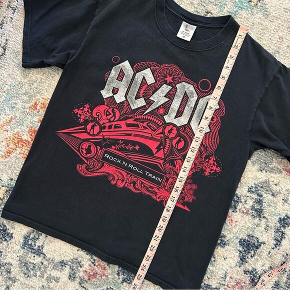 Vtg ac/dc band tour tee 08” 09” size medium - Picture 11 of 13